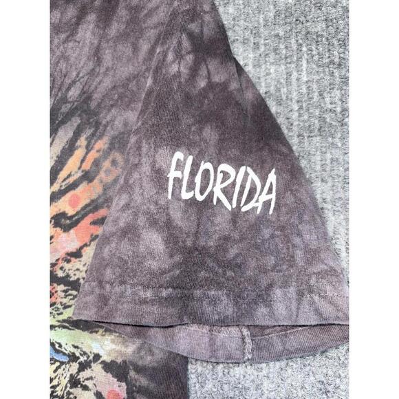 The Mountain Dean Russo Art 2015 T-Shirt Colorful Lion Graphic Print Size S - Picture 4 of 9